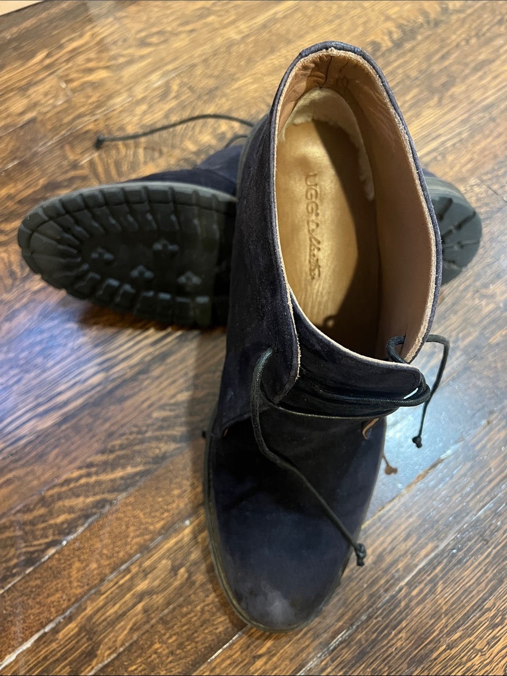 UGG Men’s Black Suede Chukka Boots with Shearling Lining